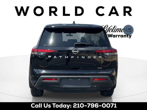 Used 2025 Nissan Pathfinder S AWD/4WD image 4