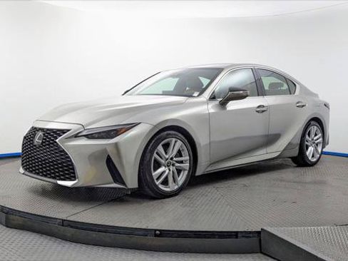 Used 2021 Lexus IS 300 w/ Accessory Package RWD image 2