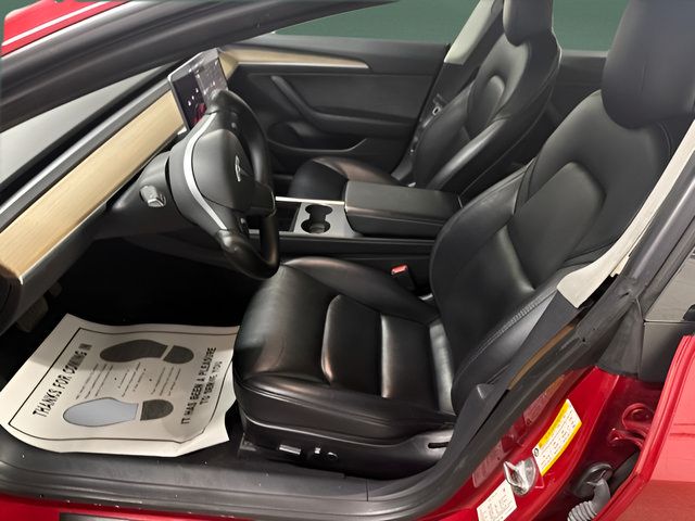 Used 2022 Tesla Model 3 RWD image 11