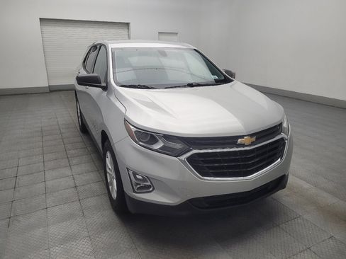Used 2018 Chevrolet Equinox LS FWD image 13