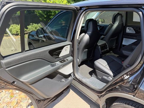 New 2026 Lincoln Aviator Reserve AWD/4WD image 19
