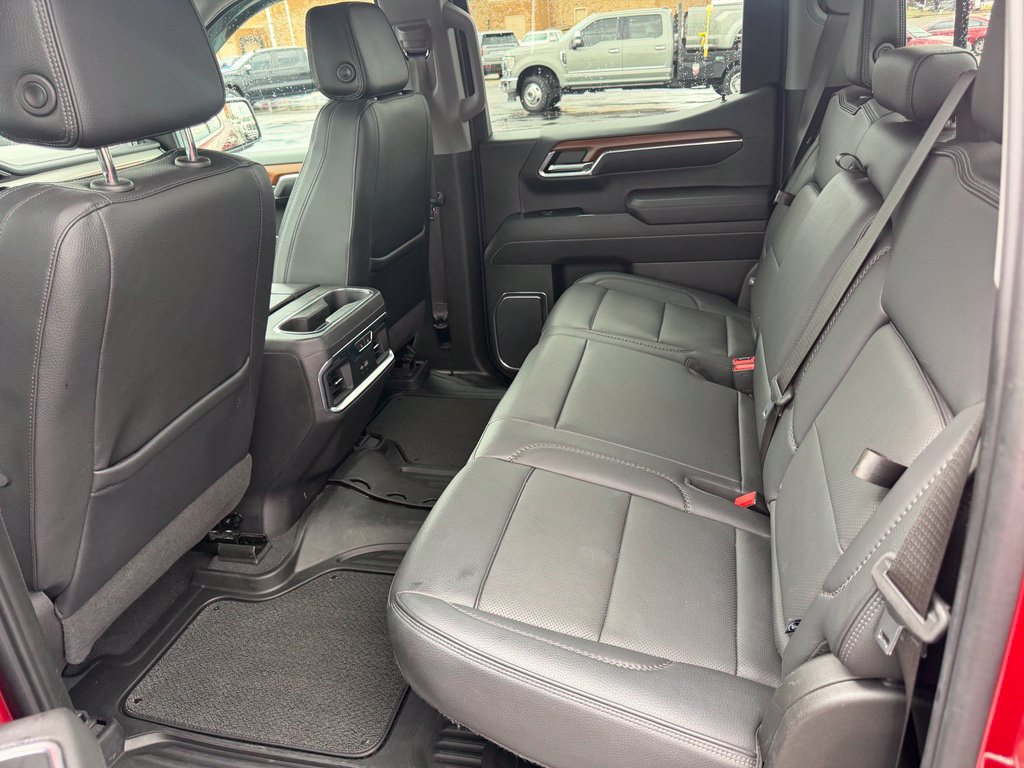 Used 2023 GMC Sierra 1500 Denali w/ Denali Reserve Package AWD/4WD image 20
