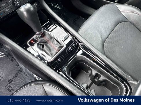 Used 2023 Jeep Compass Trailhawk image 16