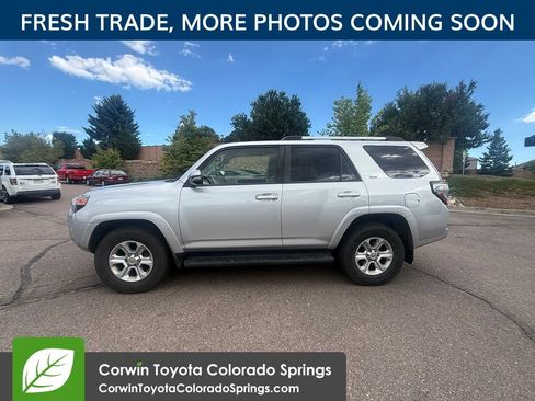 Used 2019 Toyota 4Runner 4WD image 5