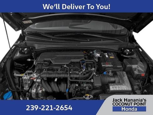 Used 2022 Hyundai Elantra SE FWD image 15