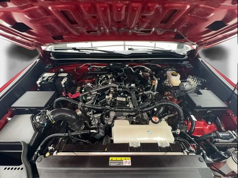 Used 2024 Toyota Tacoma SR image 18