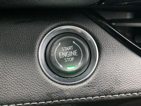 Used 2025 Buick Enclave Avenir w/ Super Cruise Package AWD/4WD image 12