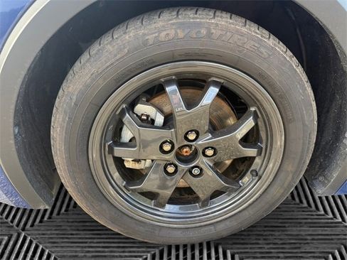 Used 2024 Toyota Prius Prime XSE Premium image 31