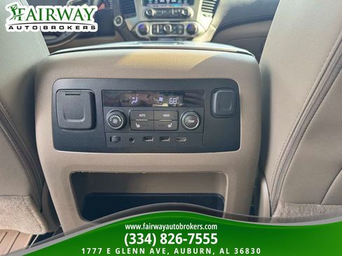 Used 2019 Chevrolet Tahoe Premier RWD image 27