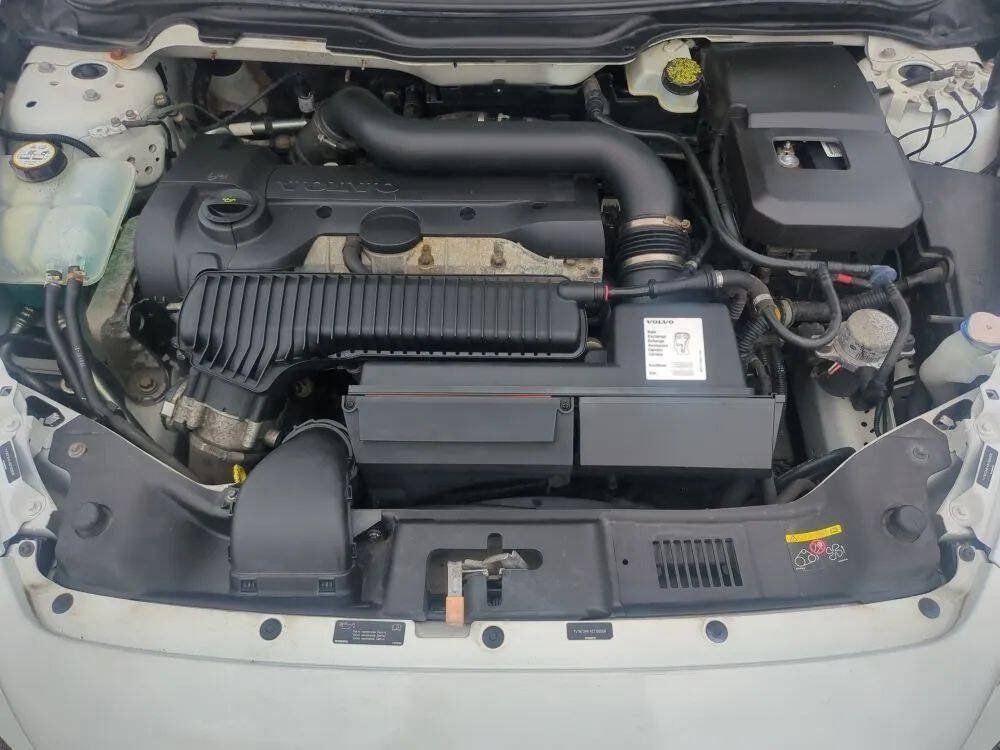 Used 2011 Volvo C30 T5 FWD image 13