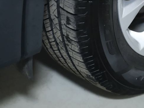 Used 2019 Chevrolet Equinox LS w/ LPO, Floor Liner Package image 30