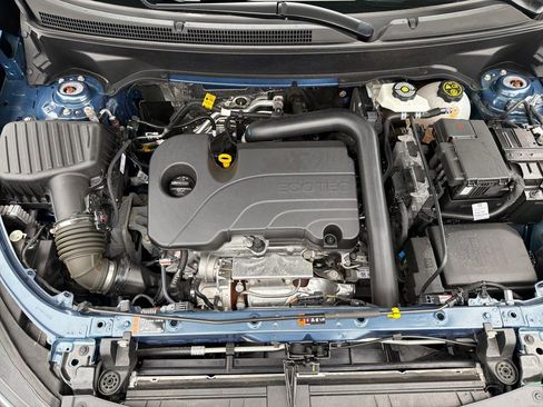 Used 2024 Chevrolet Equinox LT w/ LPO, Floor Liner Package AWD/4WD image 21