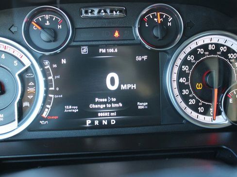 Used 2013 RAM 2500 Laramie w/ Convenience Group image 18