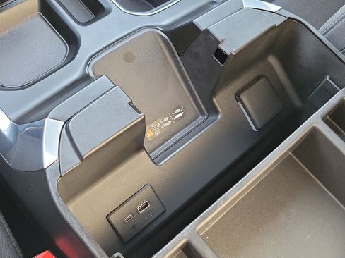 Used 2023 Chevrolet Silverado 1500 RST image 30