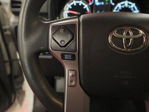 Certified 2022 Toyota 4Runner Limited image 17