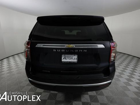 Used 2024 Chevrolet Suburban High Country w/ Advanced Technology Package image 6