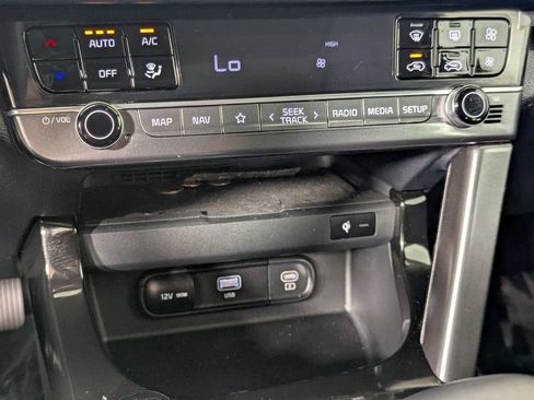 Used 2024 Kia Seltos SX w/ SX Sunroof Package AWD/4WD image 19