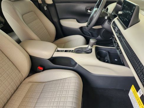 New 2026 Honda HR-V LX image 11