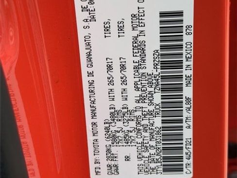 Used 2024 Toyota Tacoma TRD Off-Road image 34