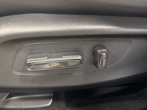 Used 2026 Honda HR-V EX-L image 23