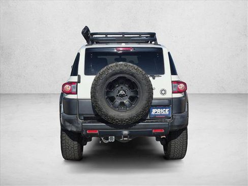 Used 2012 Toyota FJ Cruiser 4WD w/ Convenience Pkg image 7