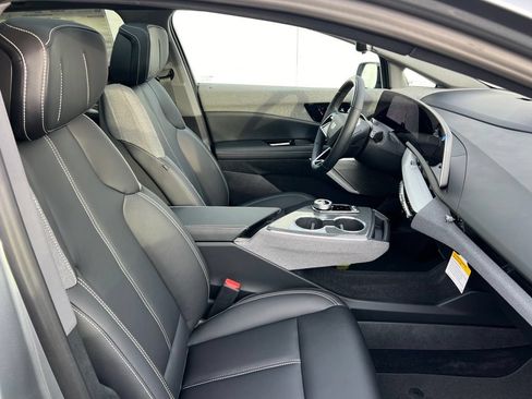 New 2026 Cadillac Optiq Luxury 1 RWD image 23