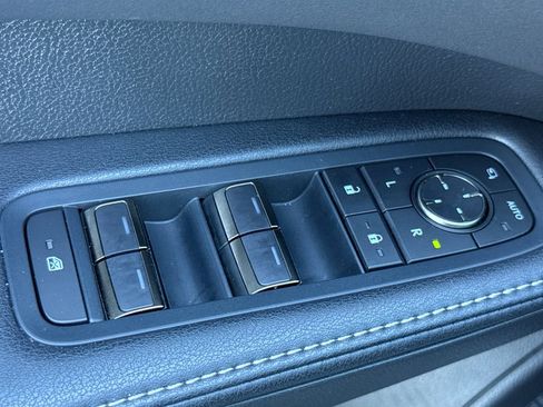 Certified 2025 Lexus RX 350h image 13