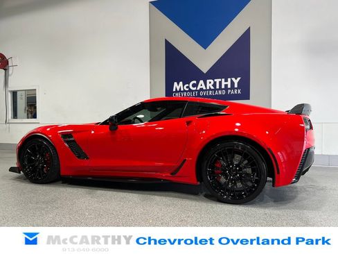 Used 2019 Chevrolet Corvette Z06 RWD image 7