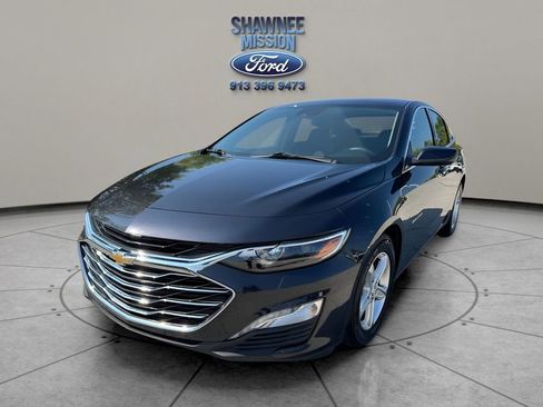 Used 2023 Chevrolet Malibu LT image 1