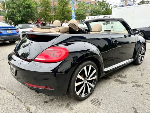 Used 2014 Volkswagen Beetle R-Line image 5