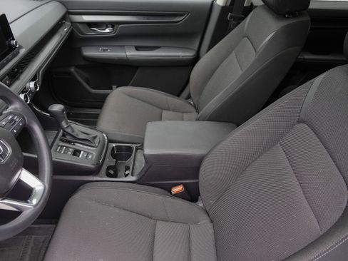 Used 2024 Honda CR-V EX image 11