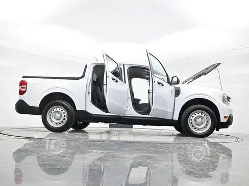 Used 2024 Ford Maverick XL image 58