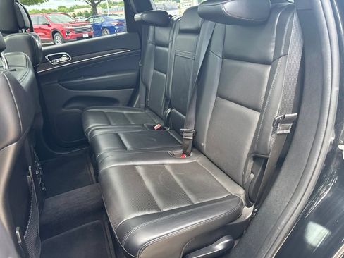Used 2018 Jeep Grand Cherokee Limited w/ Luxury Group II AWD/4WD image 42