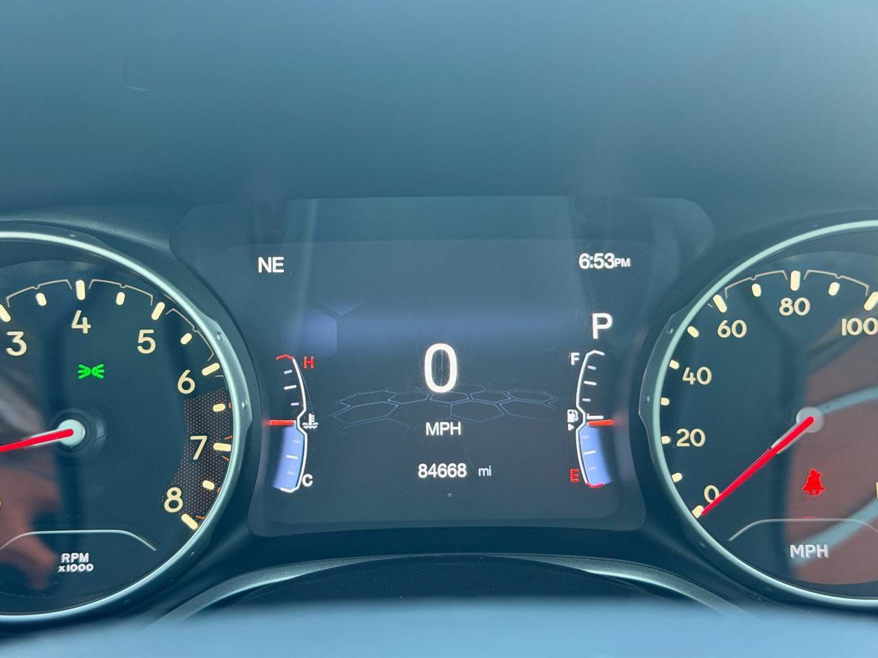 Used 2018 Jeep Compass Latitude w/ Popular Equipment Group AWD/4WD image 27