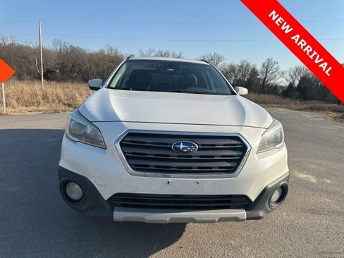 Used 2017 Subaru Outback 3.6R Touring w/ Popular Package #5A image 8