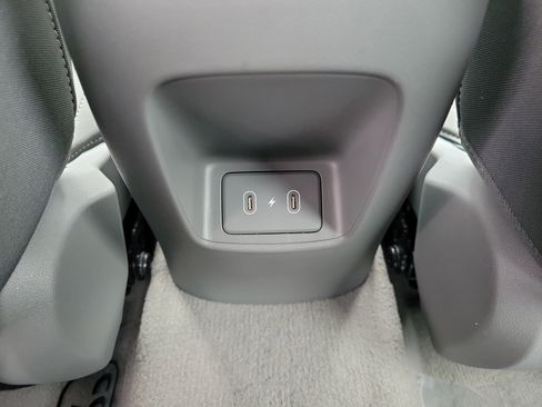 New 2025 Hyundai Elantra Blue image 9