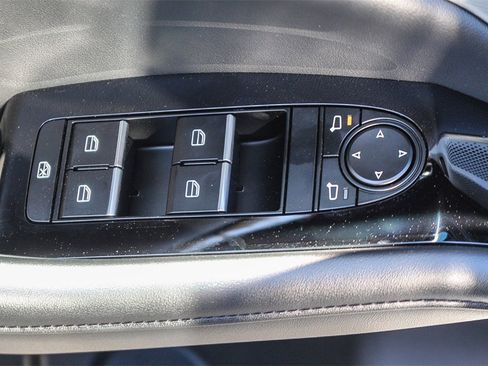 New 2026 MAZDA MAZDA3 Hatchback w/Premium Plus Pkg image 22