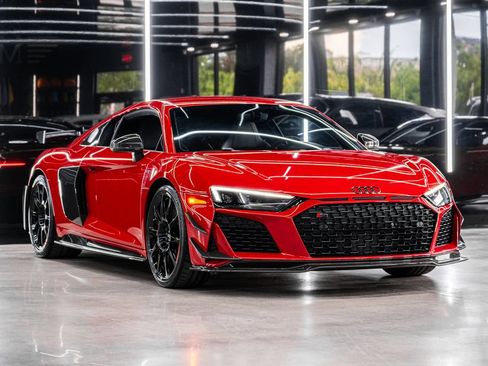 Used 2023 Audi R8 V10 GT RWD image 2