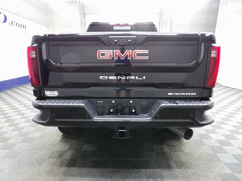 Used 2025 GMC Sierra 2500 Denali w/ Denali Reserve Package image 36