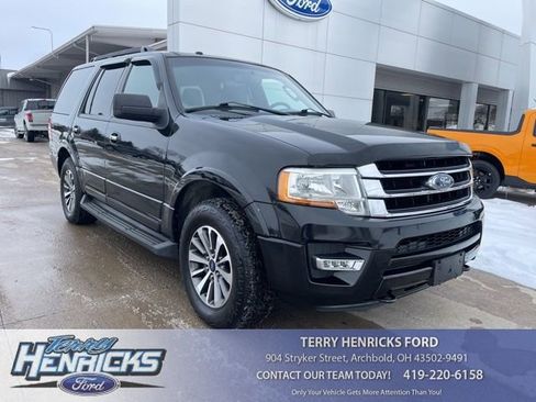 Used 2015 Ford Expedition XLT image 1