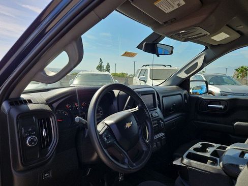 Used 2021 Chevrolet Silverado 1500 Custom RWD image 10
