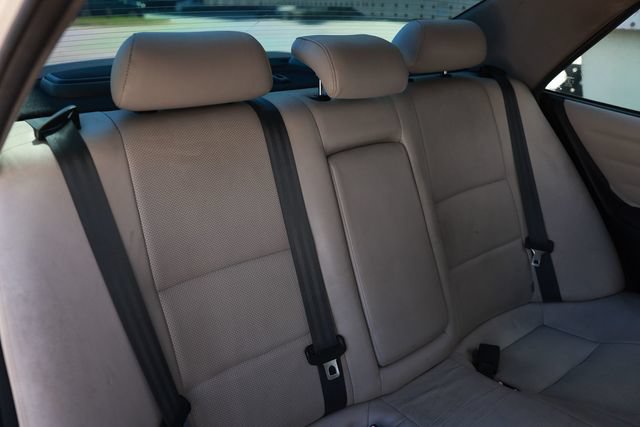 Used 2004 Lexus IS 300 RWD image 17