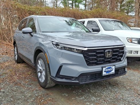 Used 2023 Honda CR-V EX-L image 3