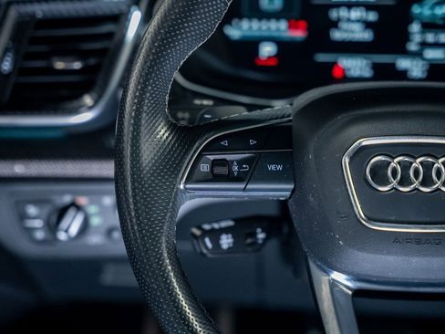 Used 2021 Audi SQ5 Prestige w/ Prestige Package image 47