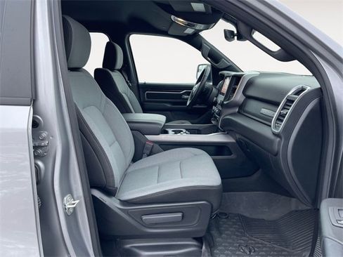 Used 2024 RAM 1500 Big Horn image 15