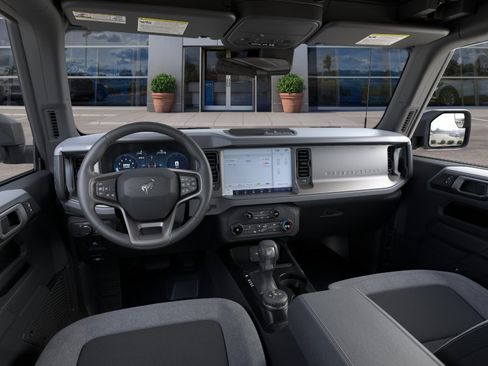 New 2026 Ford Bronco 2-Door AWD/4WD image 34