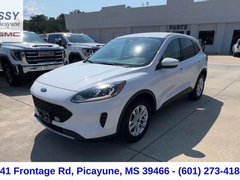 Used 2021 Ford Escape SE image 4
