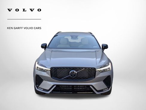 New 2026 Volvo XC60 B5 Plus w/ Protection Package Premier image 9