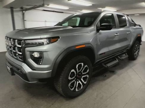 New 2025 GMC Canyon AT4 w/ Nightfall Edition image 4