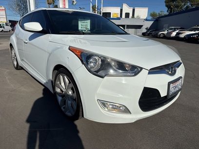 Used 2013 Hyundai Veloster w/ Style Pkg
